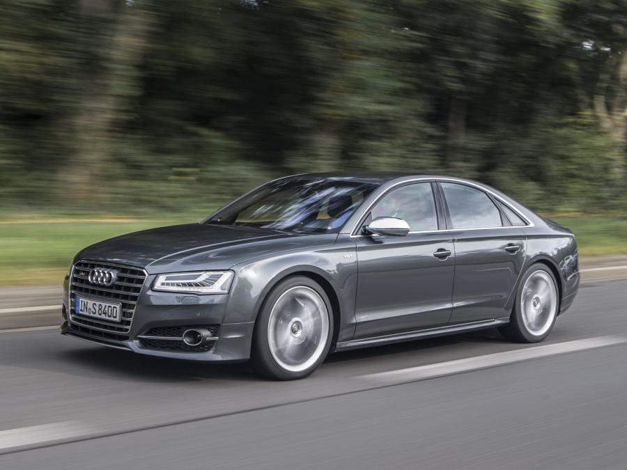  Audi S8 (D4) 2013 года  (WW) (фото 26 из 38)